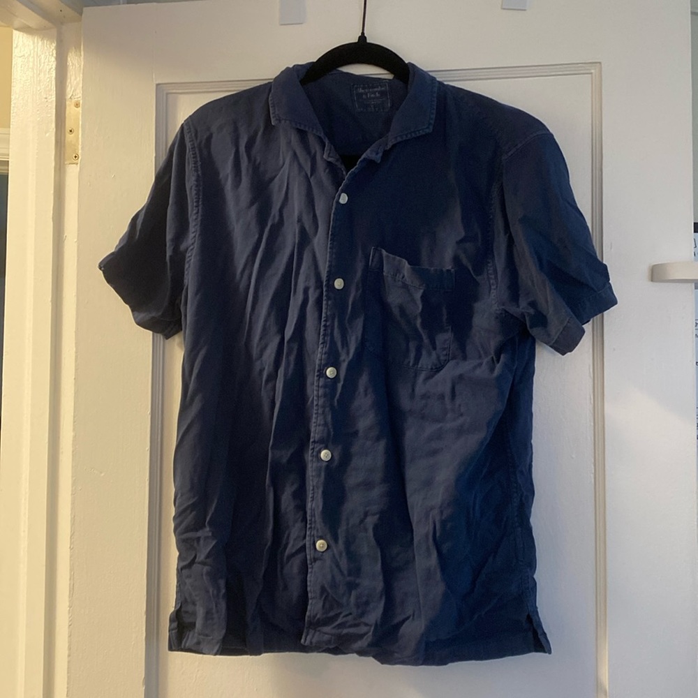 Men’s Abercrombie & Fitch Short Sleeve Button Down - Picture 1 of 2